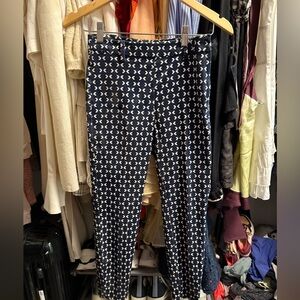 H&M Women's Navy and White Patterned Cropped Pants